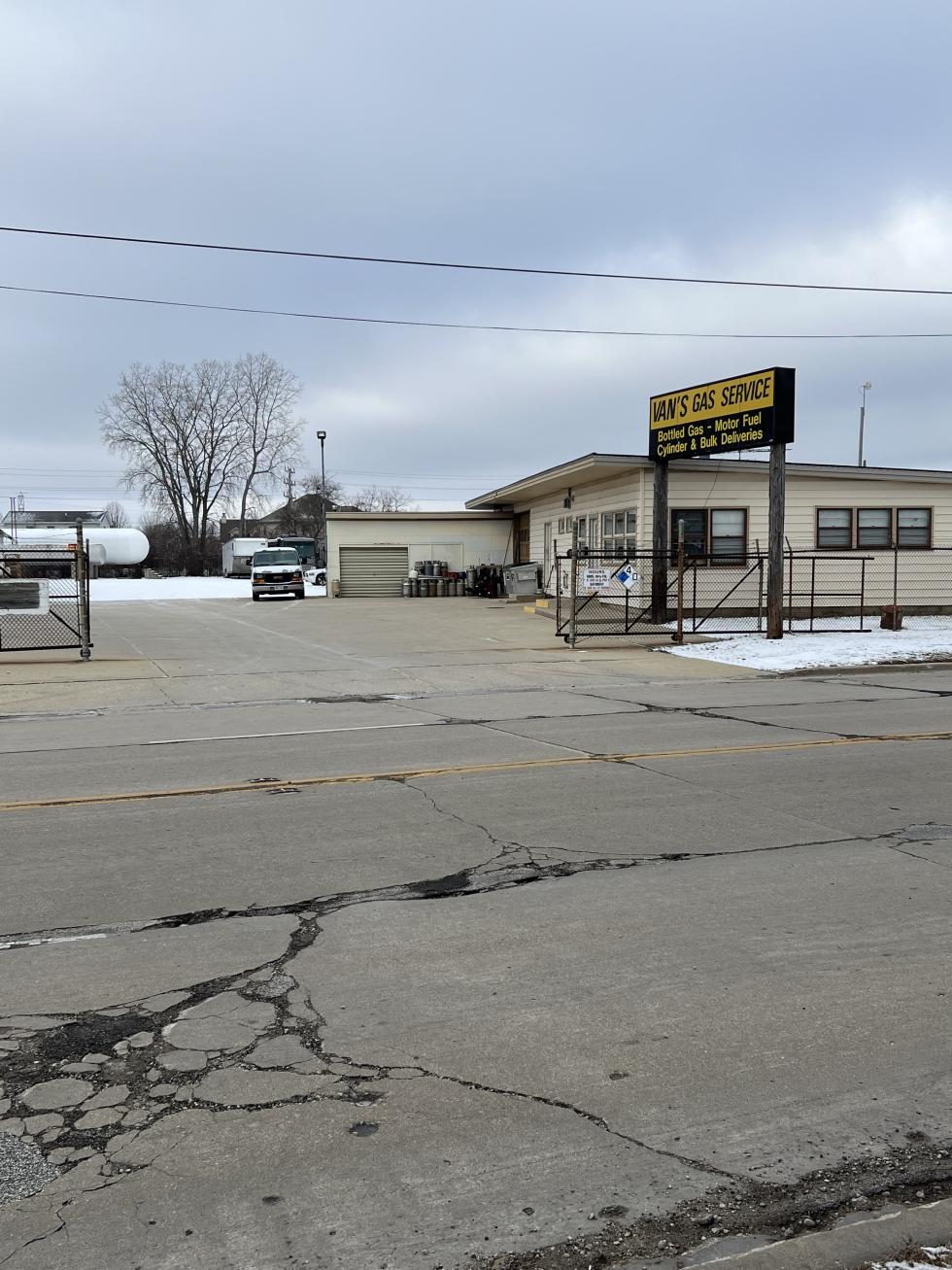 Lakes Gas Acquires Van's Gas Service